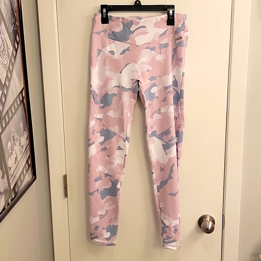 PHYSIQ APPAREL LEGGINGS
